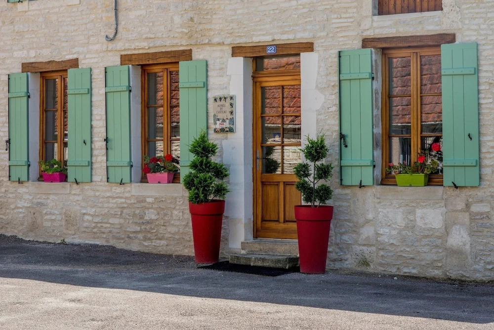 Auprès du Château