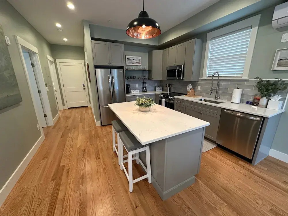 Brand New Construction! 3 Unit5 Bed Property