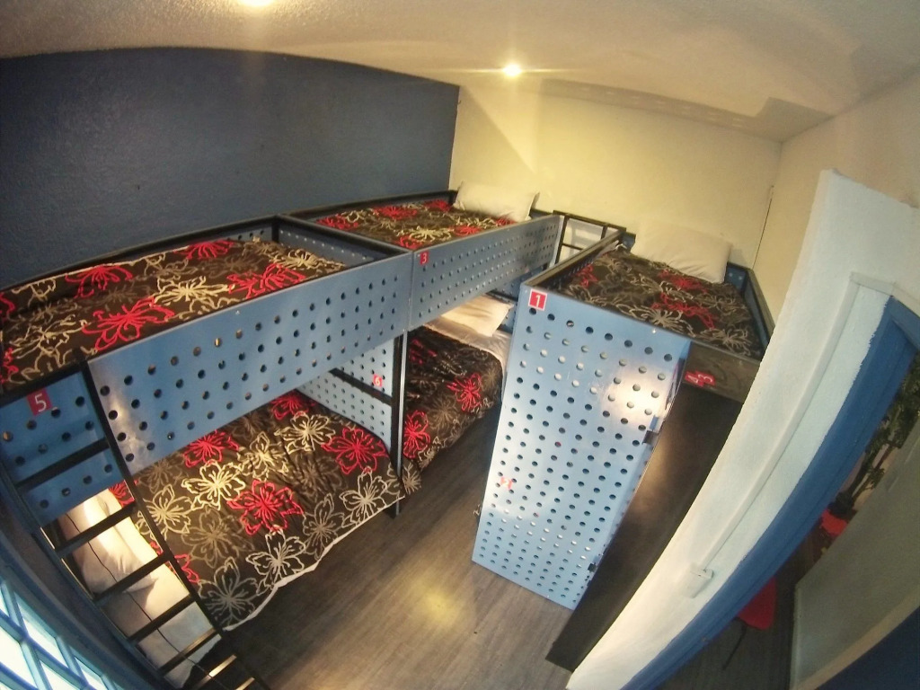 Roomies Hostel Roma