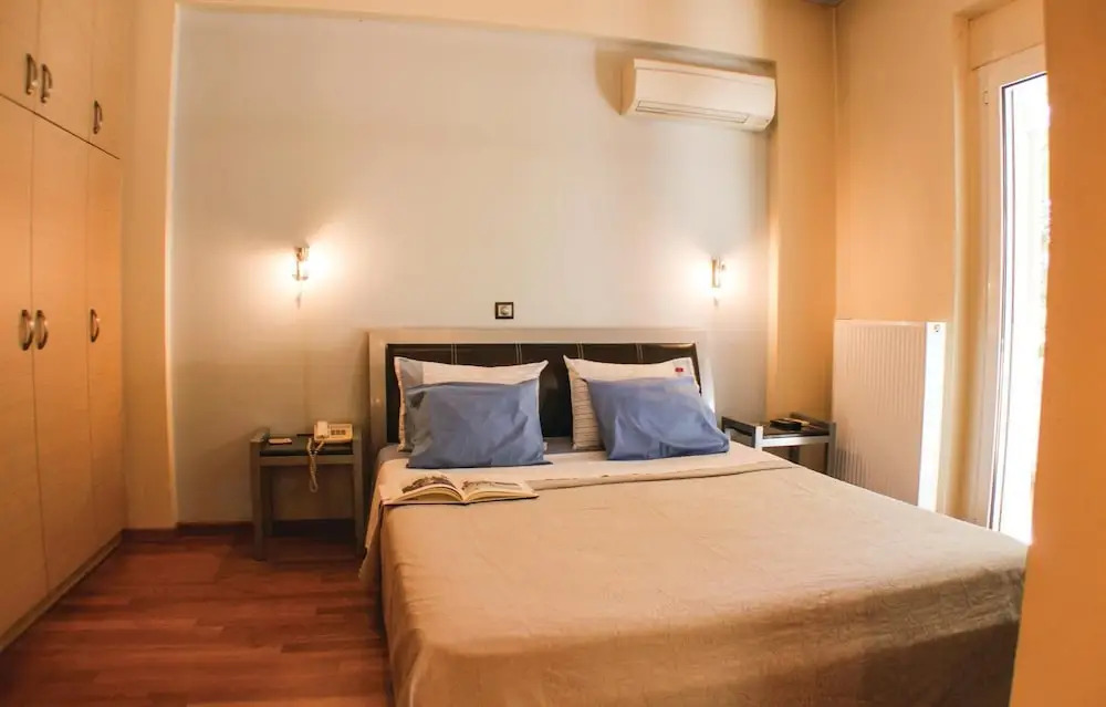 Awesome Home In Artemida With Wifi