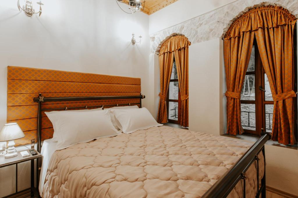 Hotel SS KEKEZI