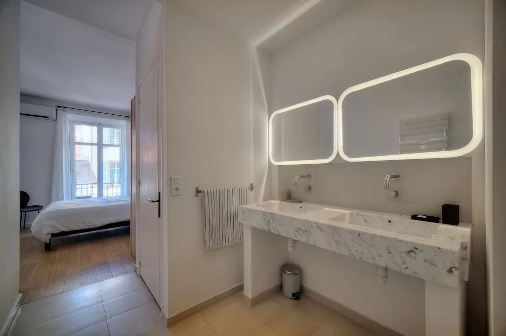 3 pi ces Moderne Spacieux 100m Palais A2b233