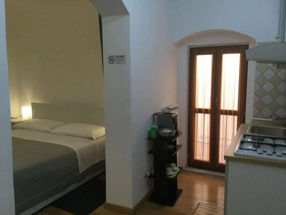 La Piazzetta B&B - Mini appartamento con ingresso indipendente