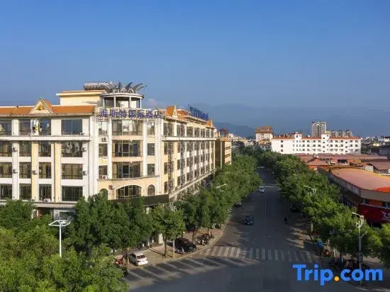 Yeste International Hotel (Yingjiang Bus Passenger Station)