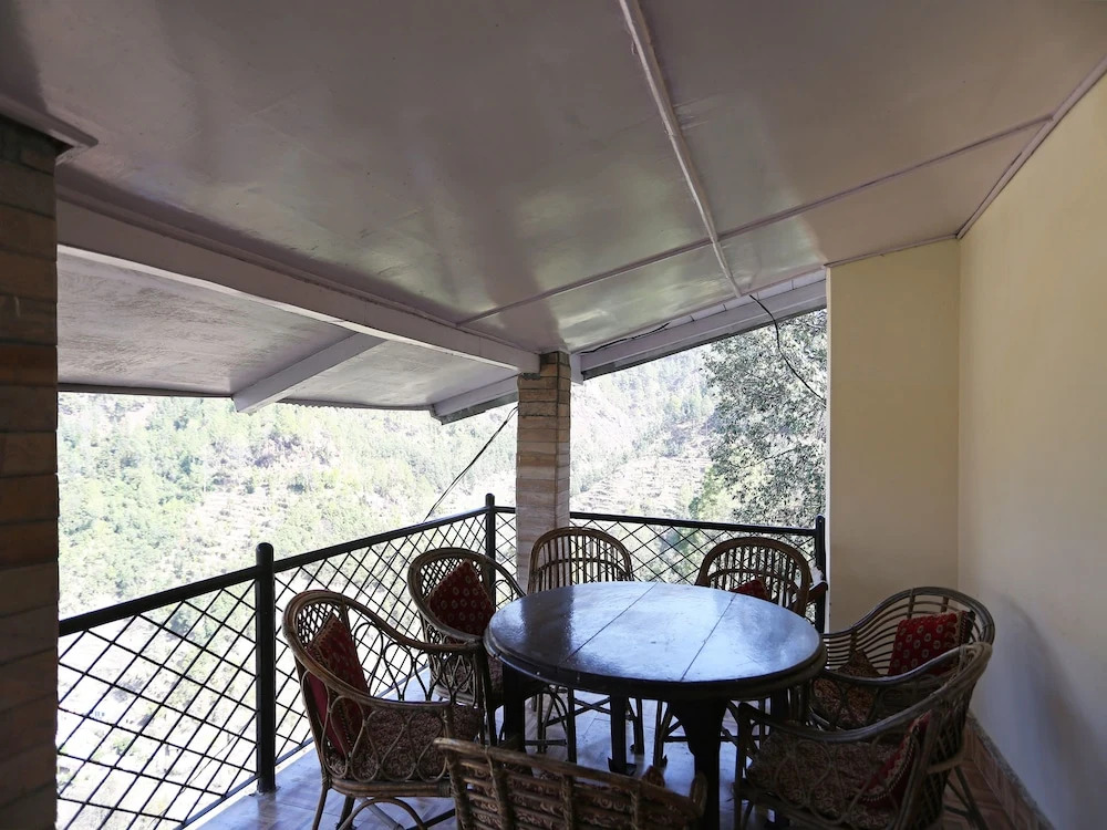 OYO 12142 Home Valley Scene 1BK Ramgarh