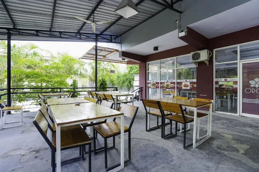 Super Oyo Flagship 1511 Galaxy Inn