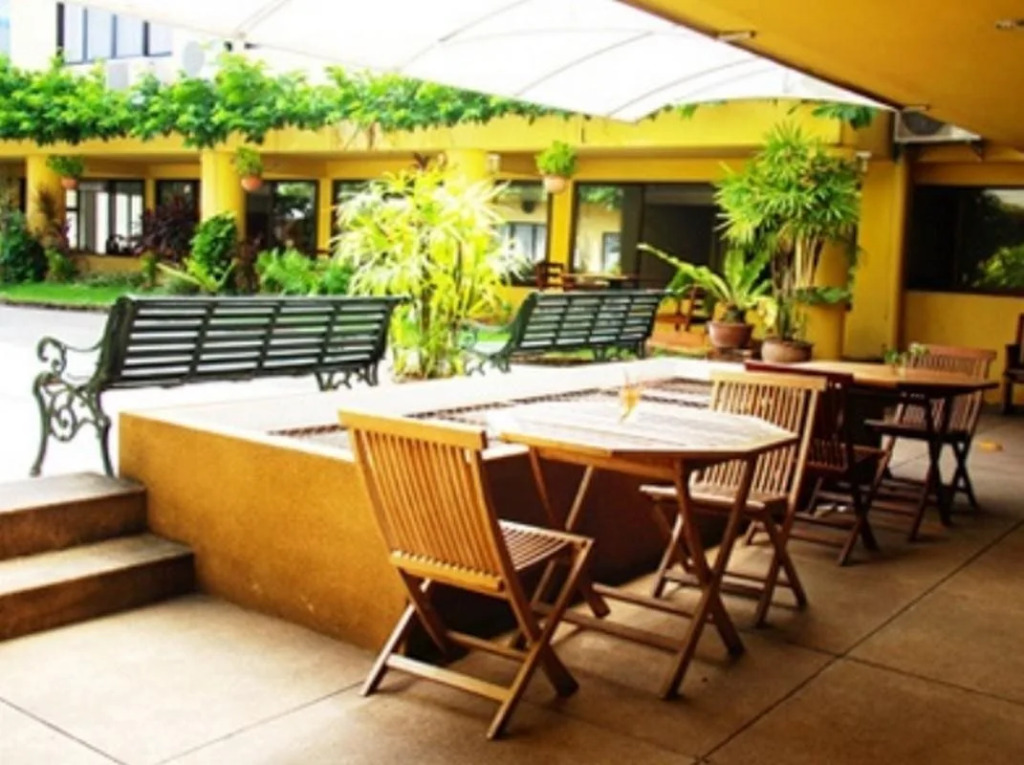 Lyceum Home