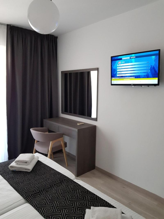 Les Palmiers Petrou Apartments