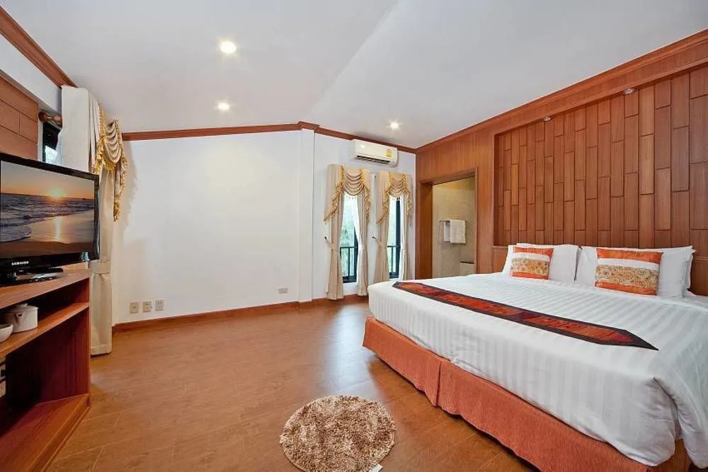 BangTao Tara Villa Three