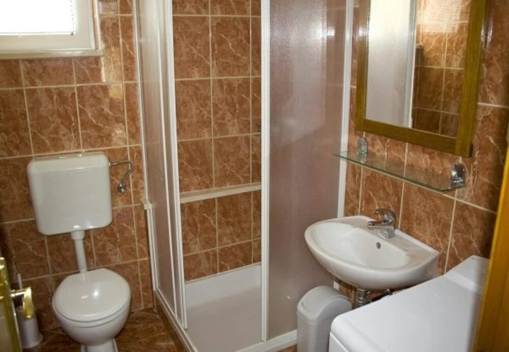Nikša - 10 m From Beach - A1 Narancasti