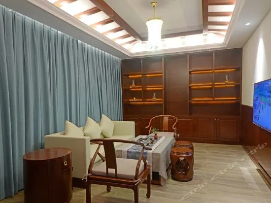 Redbird Hotel Haikou