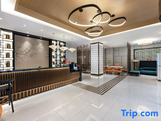 Jinjiang Metropolo Zhenjiang Railway Station Wanda Plaza