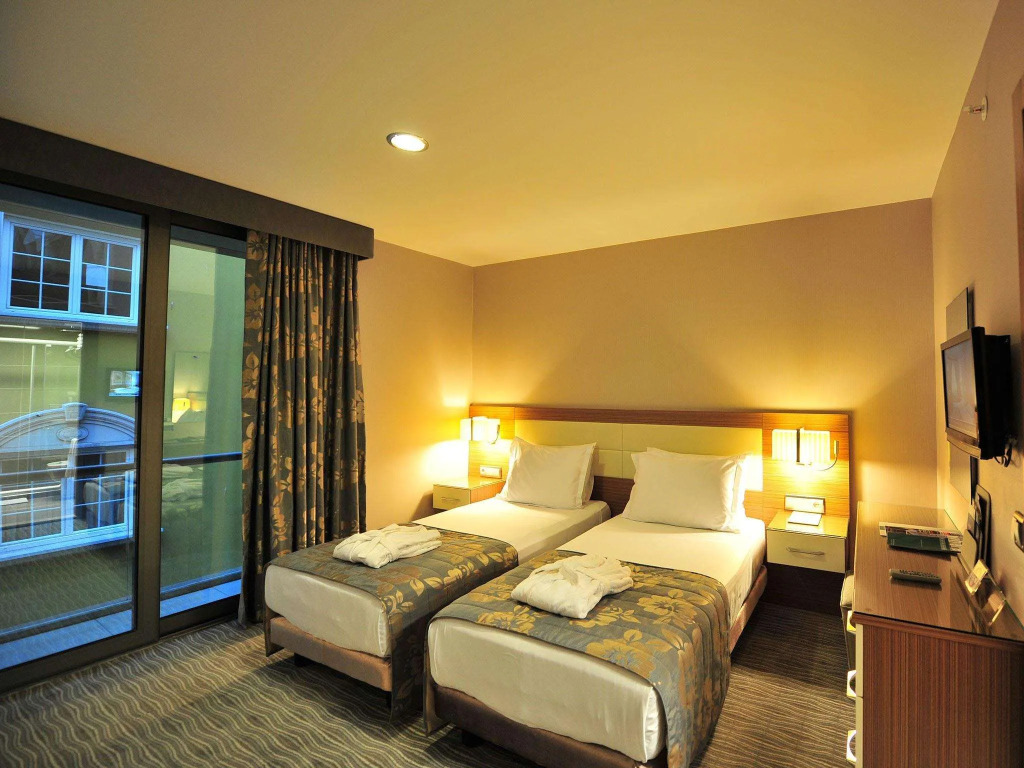 Yasmak Comfort Hotel