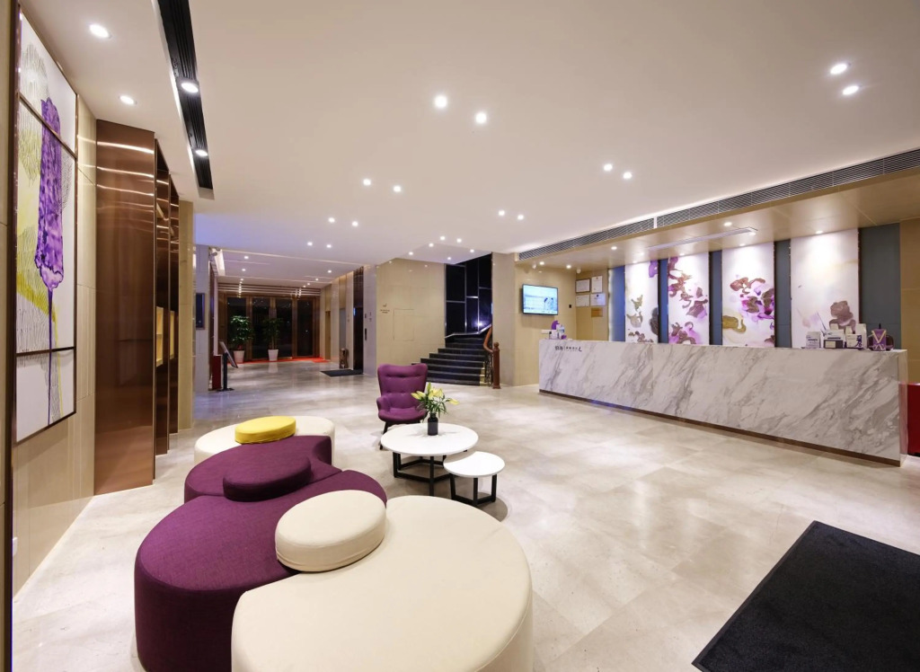 Nanzhou Hotel