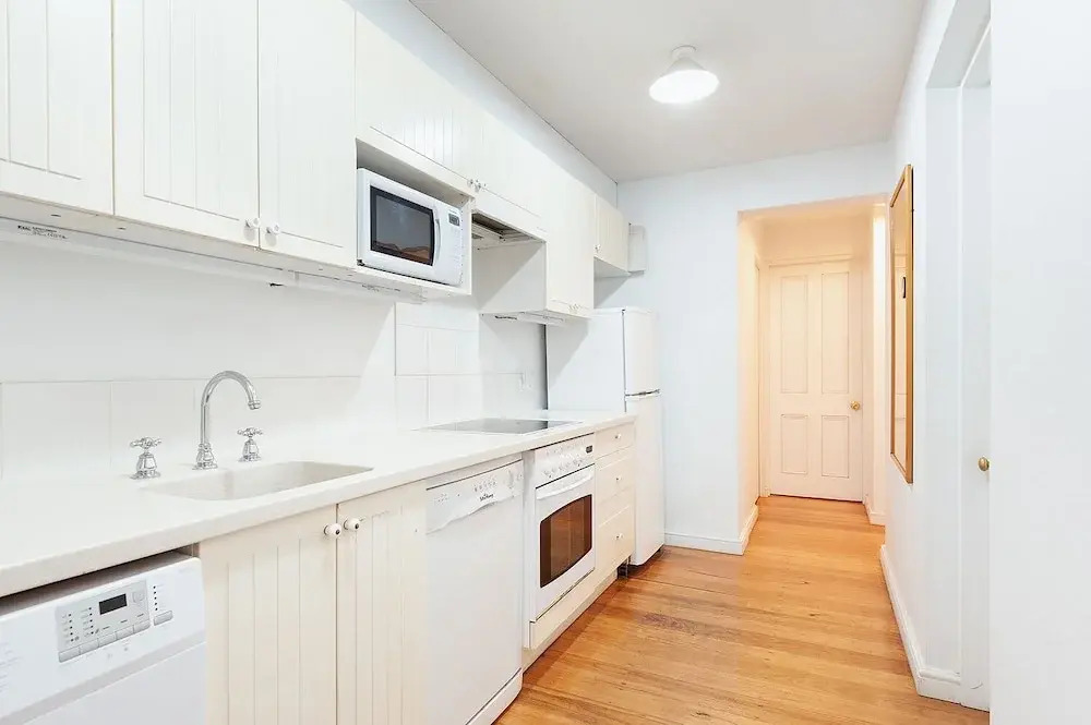 Charming Centrally Located 2 Bedroom Accommodation