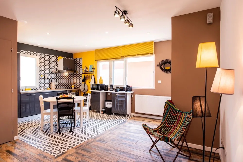 VILLA ZENITH Hostel - LA MAISON