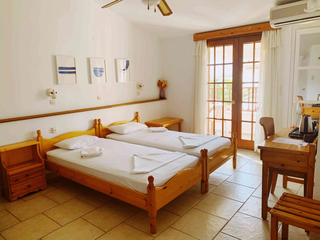 Potokaki Beachfront Hotel