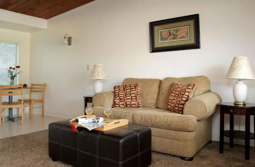 Redwood Suites