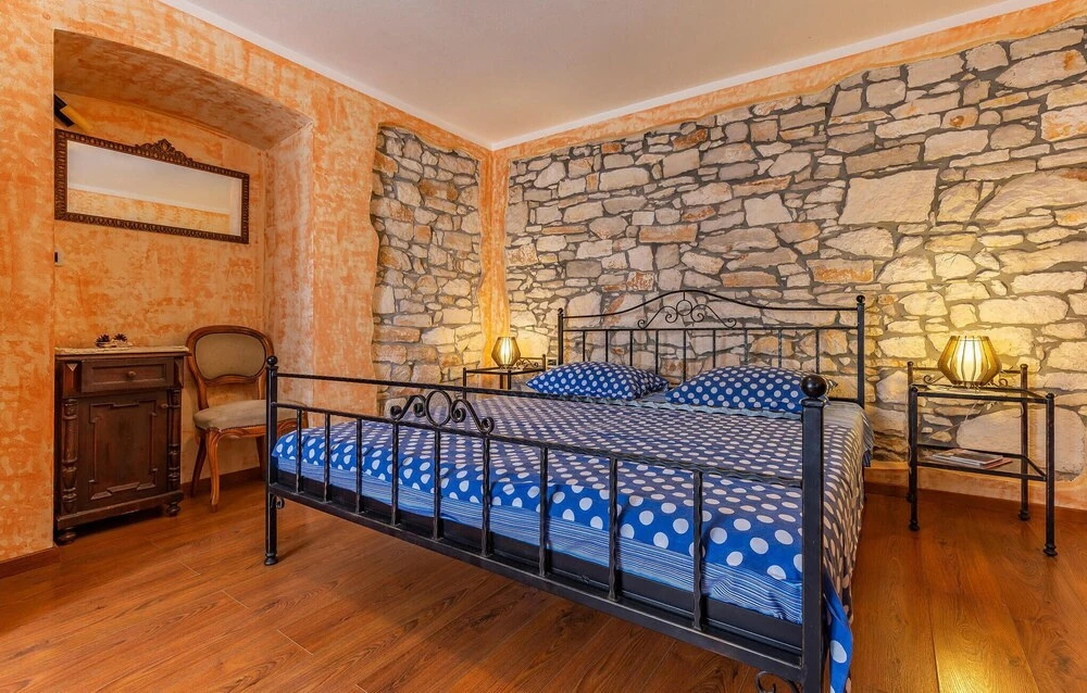 4 Bedroom Pet Friendly Home In Medulin