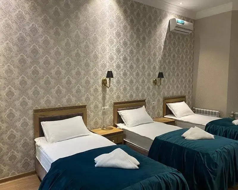 Anor Guest House (Анор)