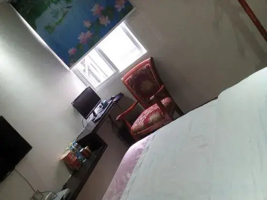 Jishui Business Hotel