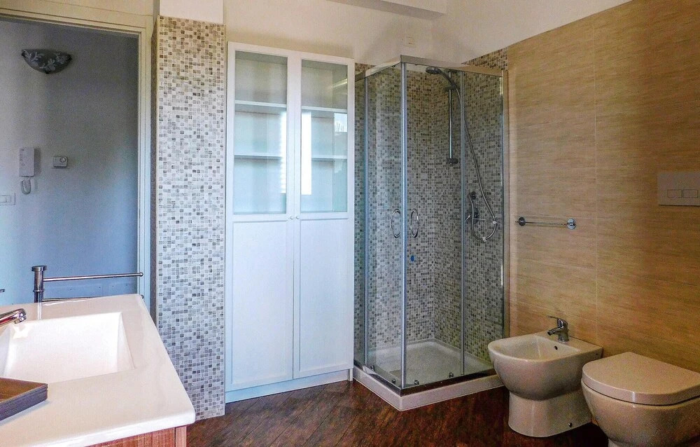 Amazing Home in Soverato With 3 Bedrooms and Wifi