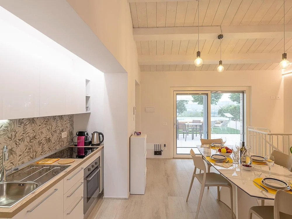 Spacious Stay in Montelupone