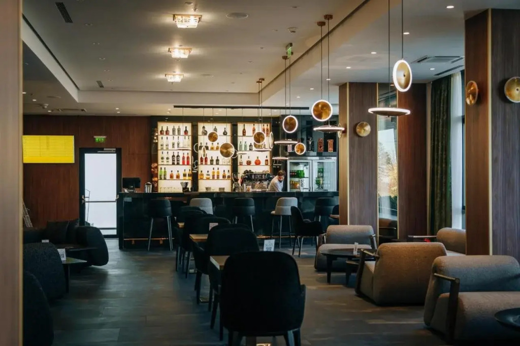 Sky Airport Hotel