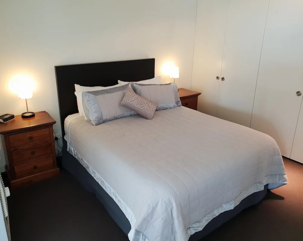 Apartment 9