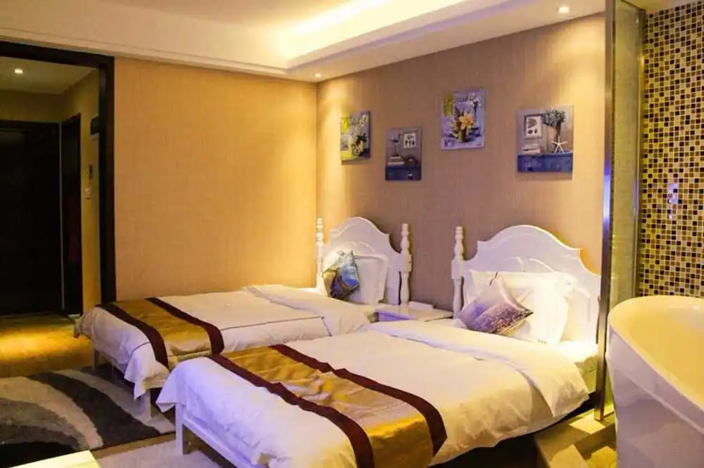 Dali Woju Seaview Hostel