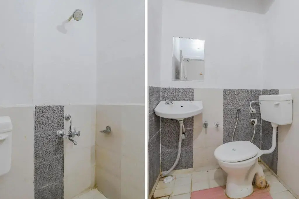 Hotel Laksh by OYO Rooms
