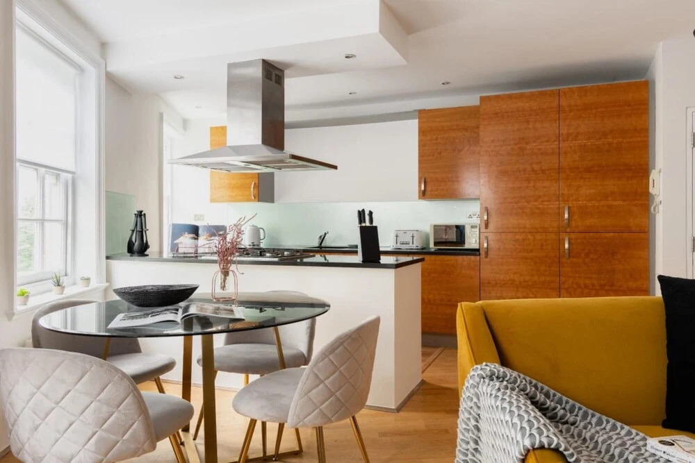 The Wandsworth Common - Bright & Modern 2BDR Flat overlooking the Park