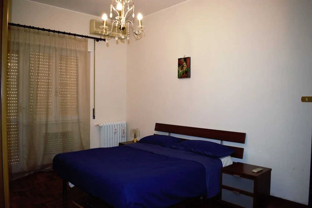 Elegant Rooms Roma - Guest House