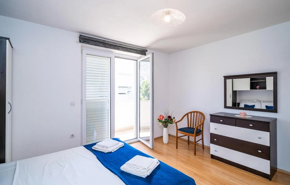 Nice Apartment in Dubrovnik With Wifi and 2 Bedrooms