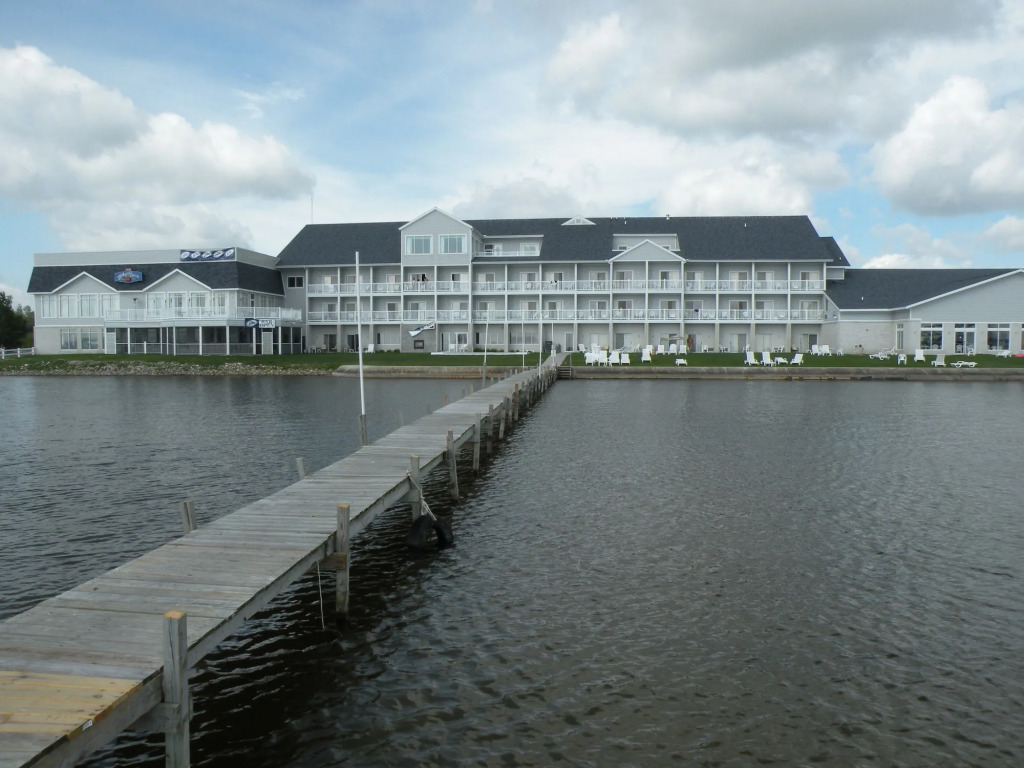 Lakeside Resort & Conference Center