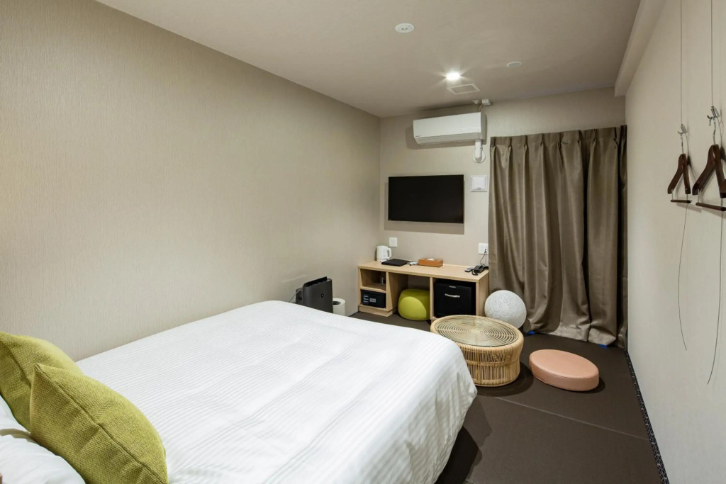 Hotel Reference Tenjin III