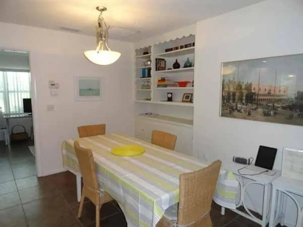 Bman Beach Cottage
