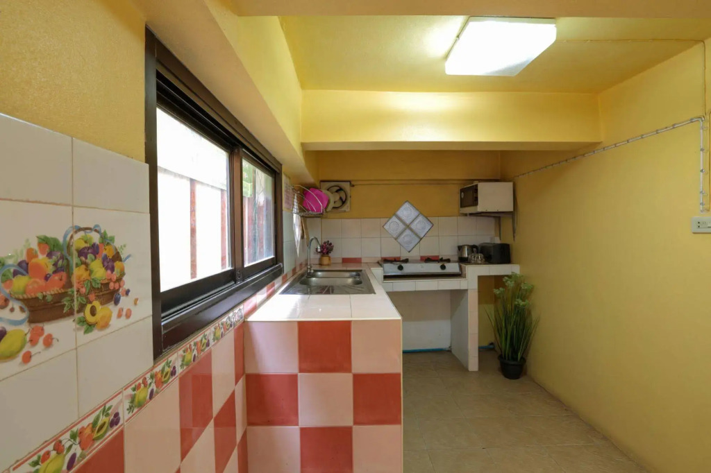 Khun Ying House
