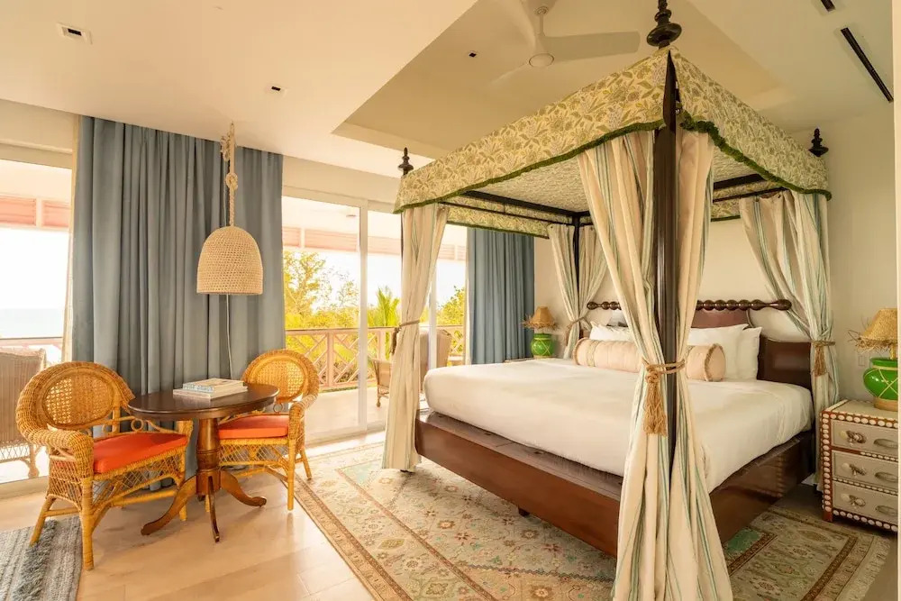 Private Pool Villa at Coral Sands - Steps to Pink Sand Beach & Resort Amenities