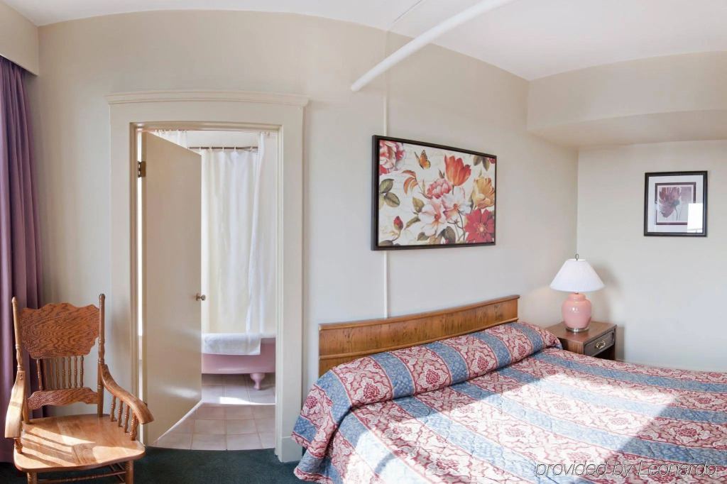 Budget Inn Patricia