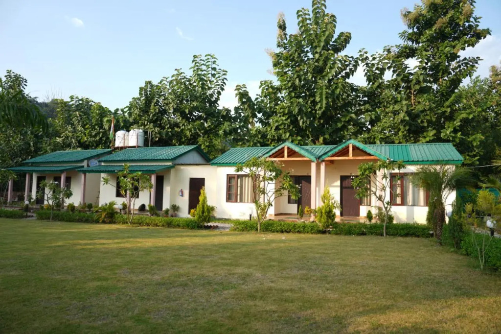 Corbett Mid Forest Resort