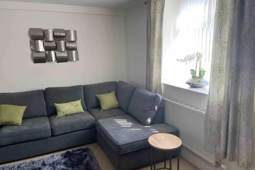 Ulverston South Lakes Spacious 3 Bed G/F Apartment