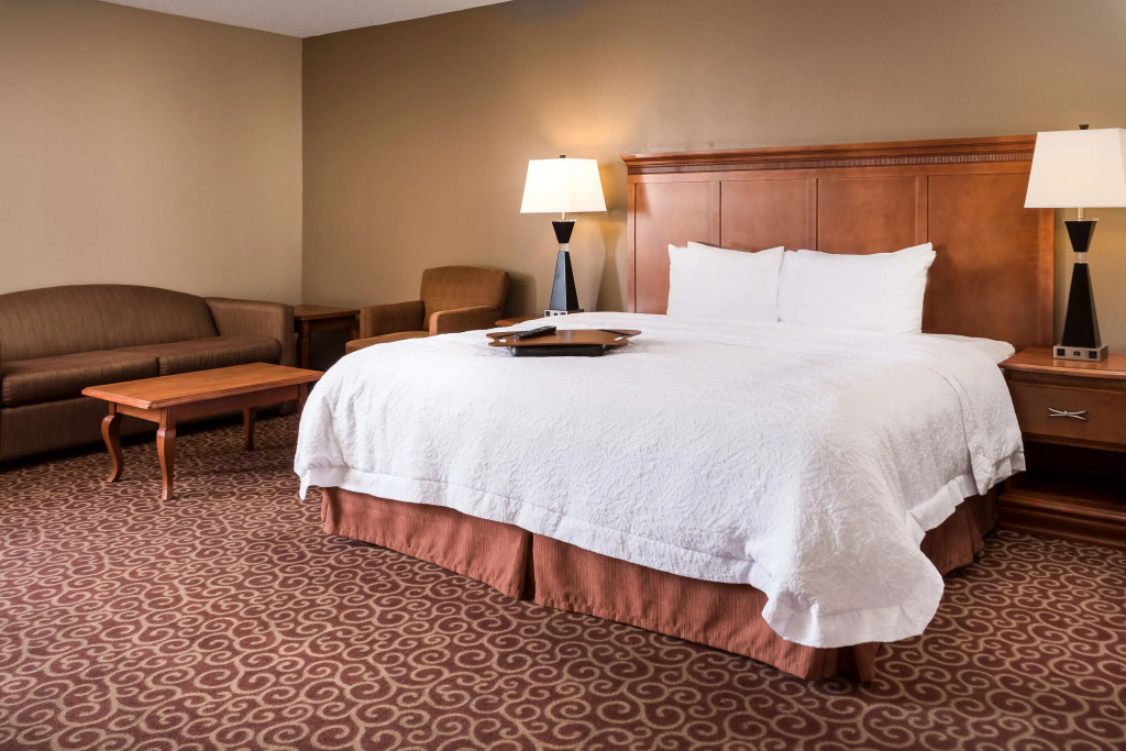 Hampton Inn South Heritage Park