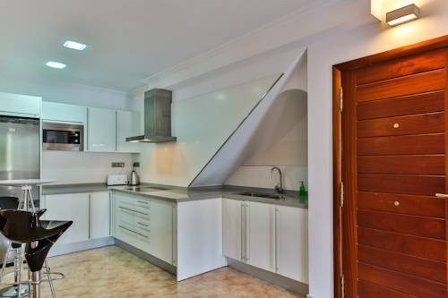 Luxury Studio Apartment La Plaza