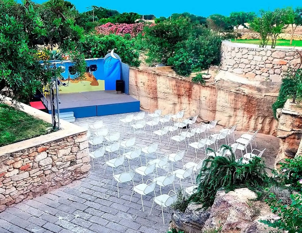 Essence Favignana - Cala la Luna Resort