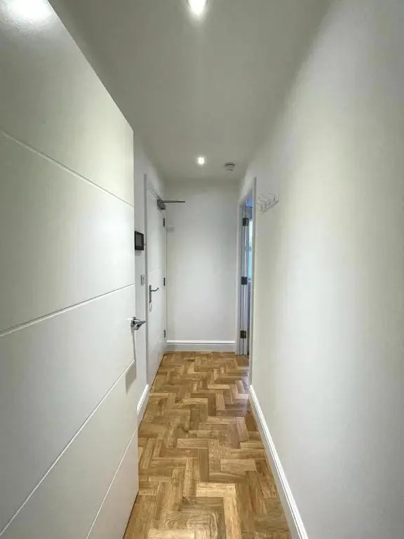 Prosper House Apartment 5