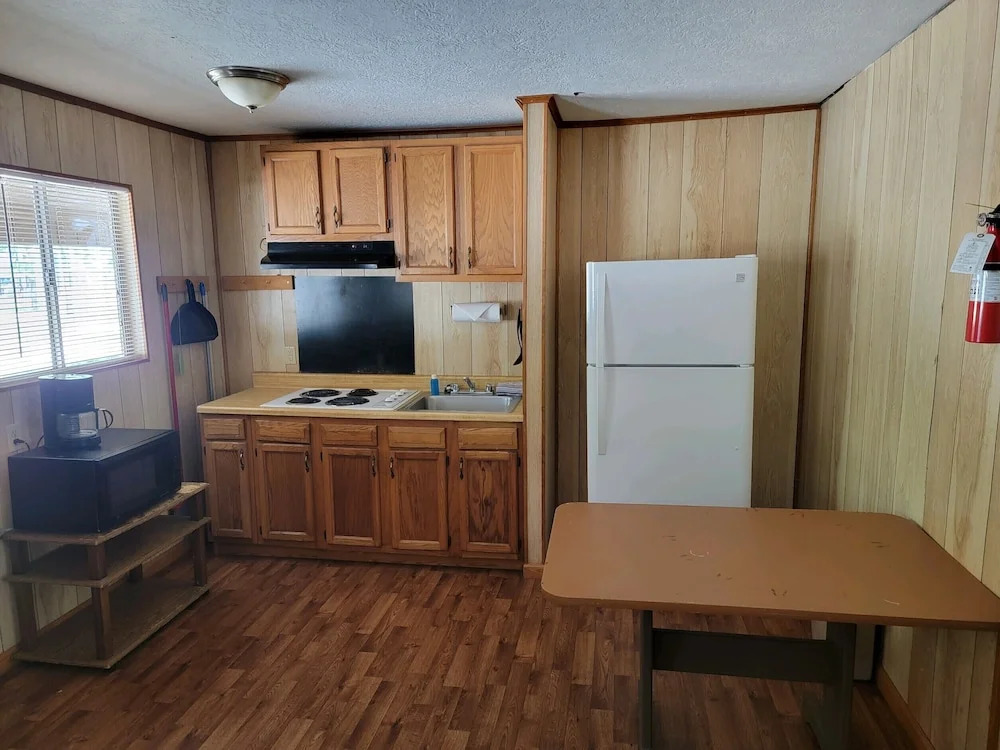 Rayburn Resorts