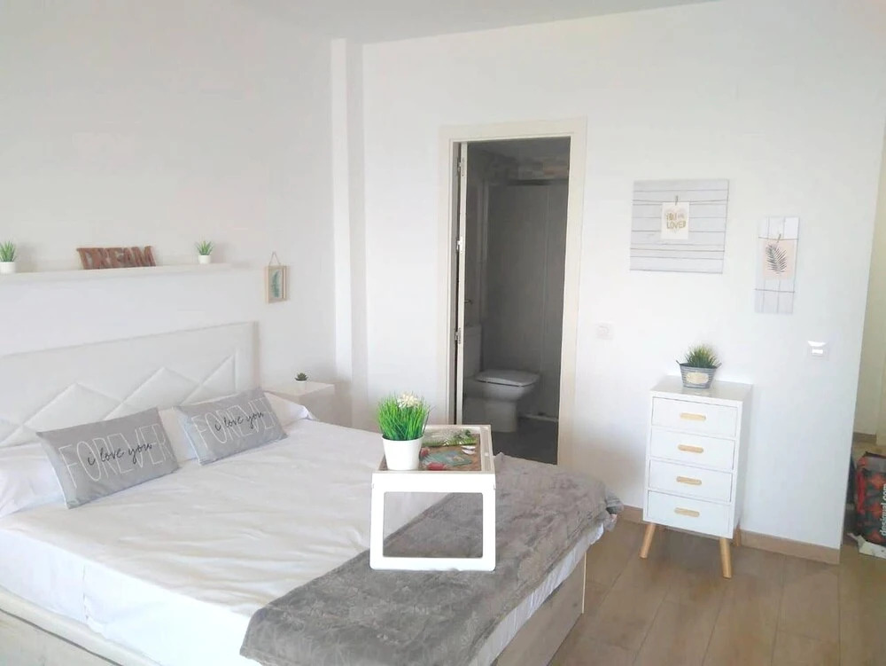 Studio in Benalmádena, With Wonderful sea View, Shared Pool, Furnished Balcony