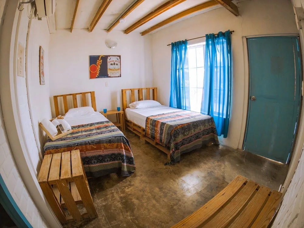 Playa del Ritmo Beach Hostel & Bar