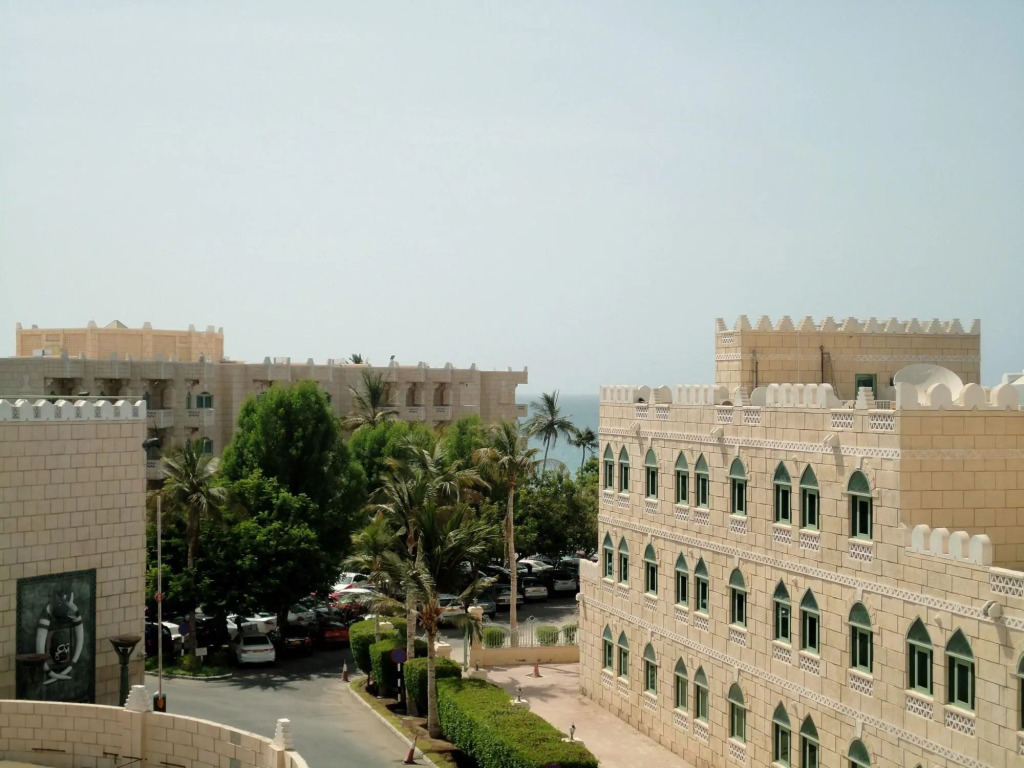 Beach Bay Hotel